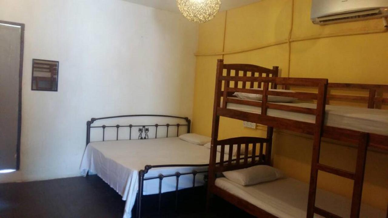 Cocoa Mews Cafe&Homestay George Town Exterior foto