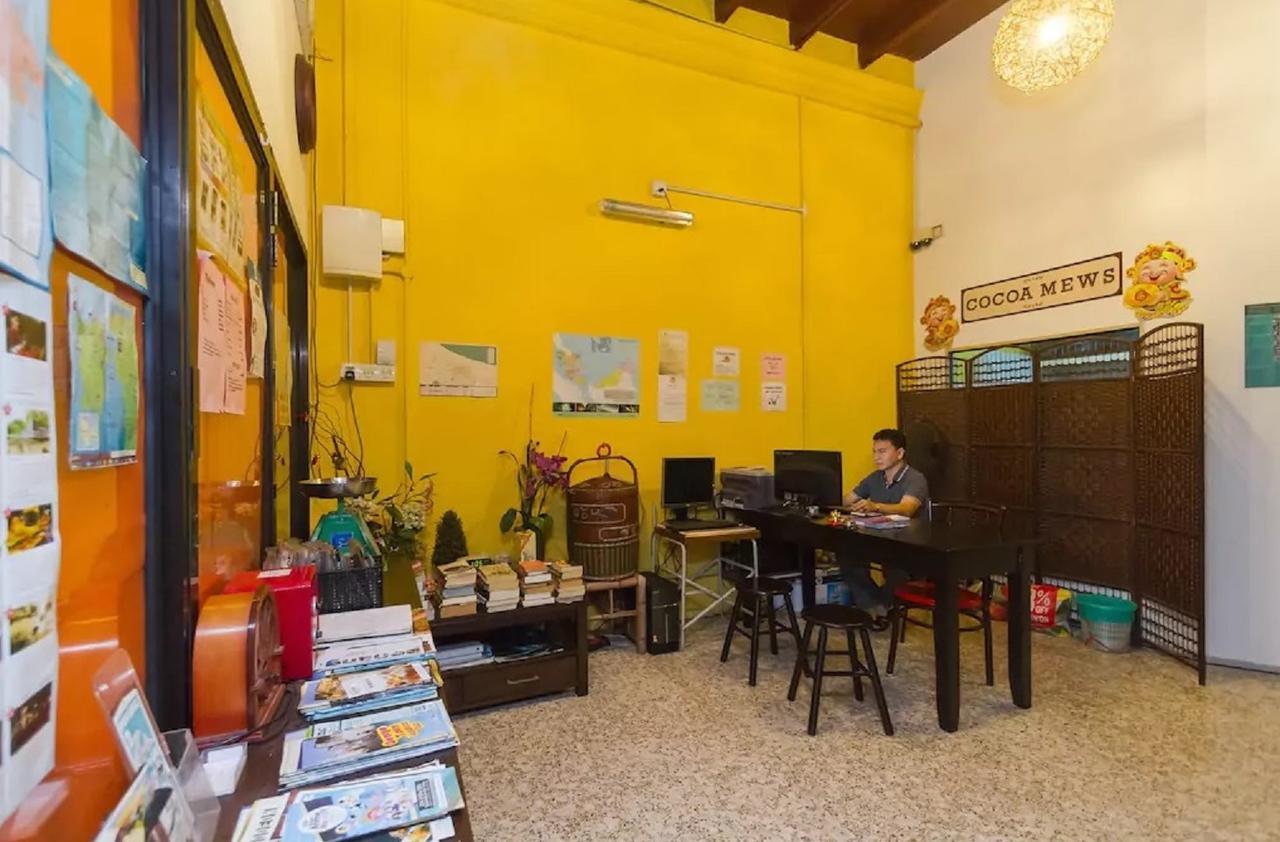 Cocoa Mews Cafe&Homestay George Town Exterior foto
